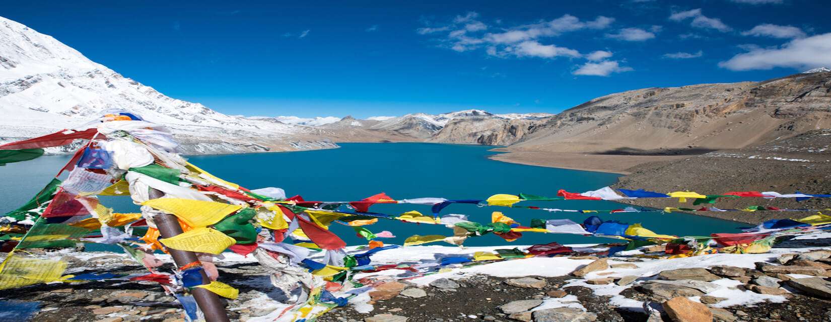 lago tilicho en nepal